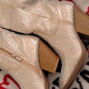 Forever Link Rhinestone Cowboy Boots New Size 7